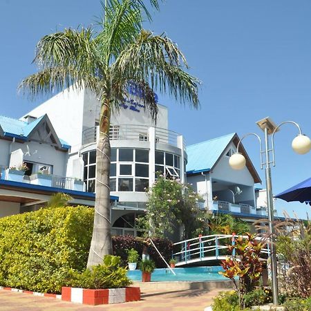 Hotel Sky Blue Mada Alasora Eksteriør bilde