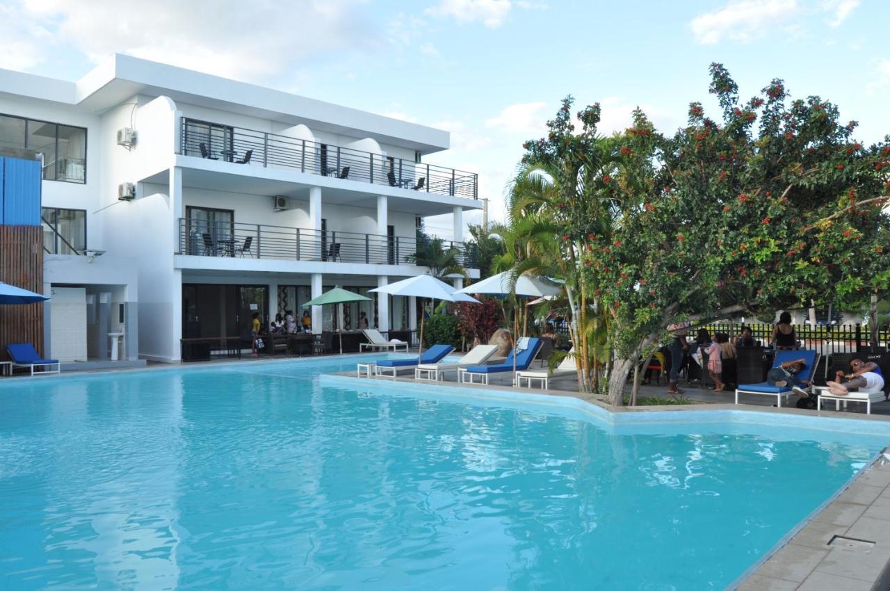 Hotel Sky Blue Mada Alasora Eksteriør bilde