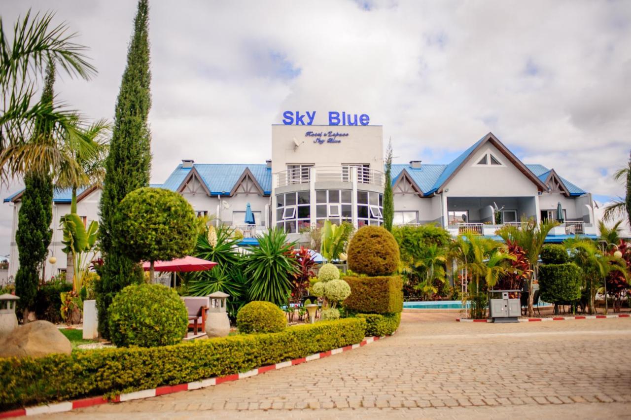 Hotel Sky Blue Mada Alasora Eksteriør bilde