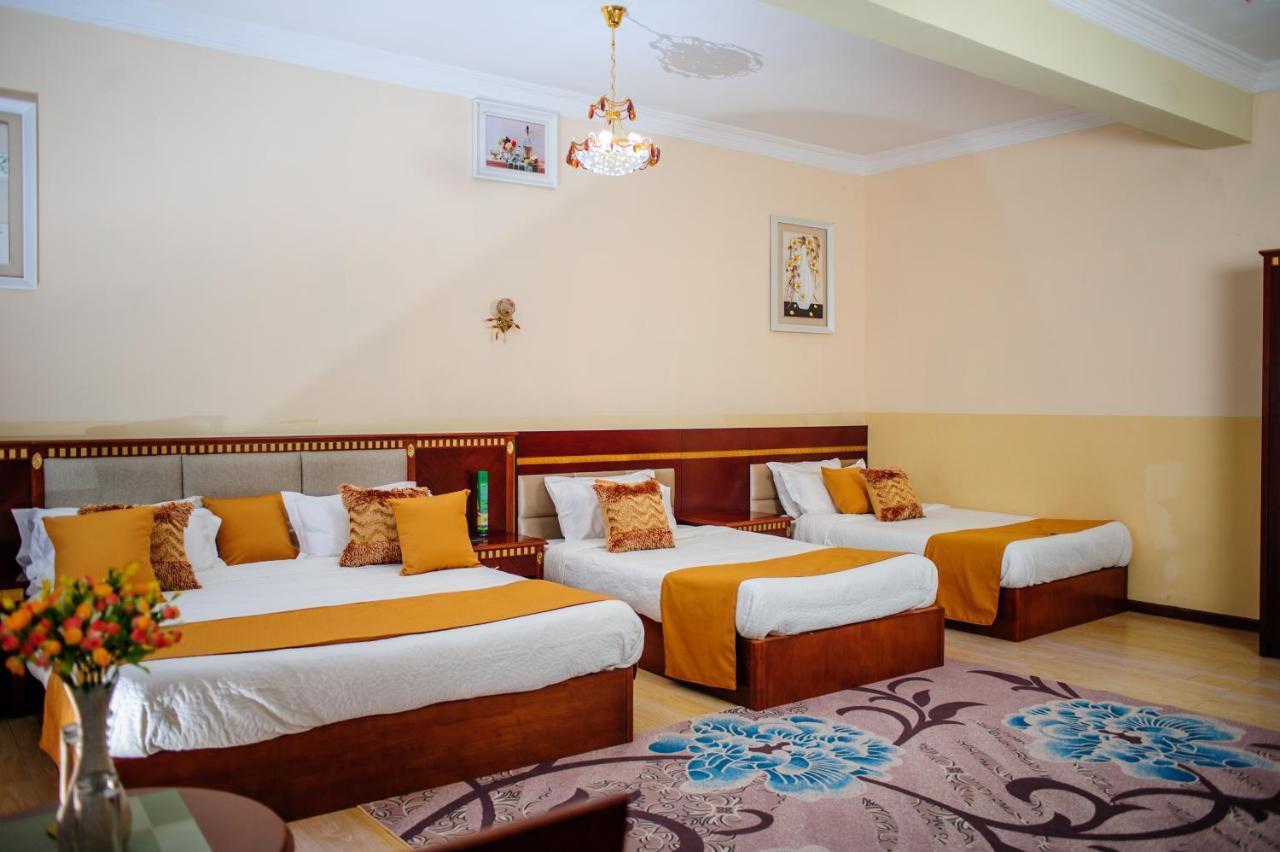 Hotel Sky Blue Mada Alasora Eksteriør bilde