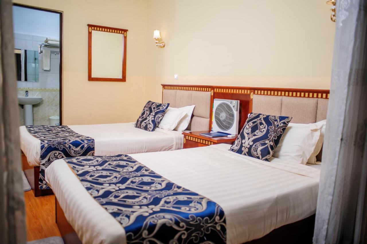 Hotel Sky Blue Mada Alasora Eksteriør bilde