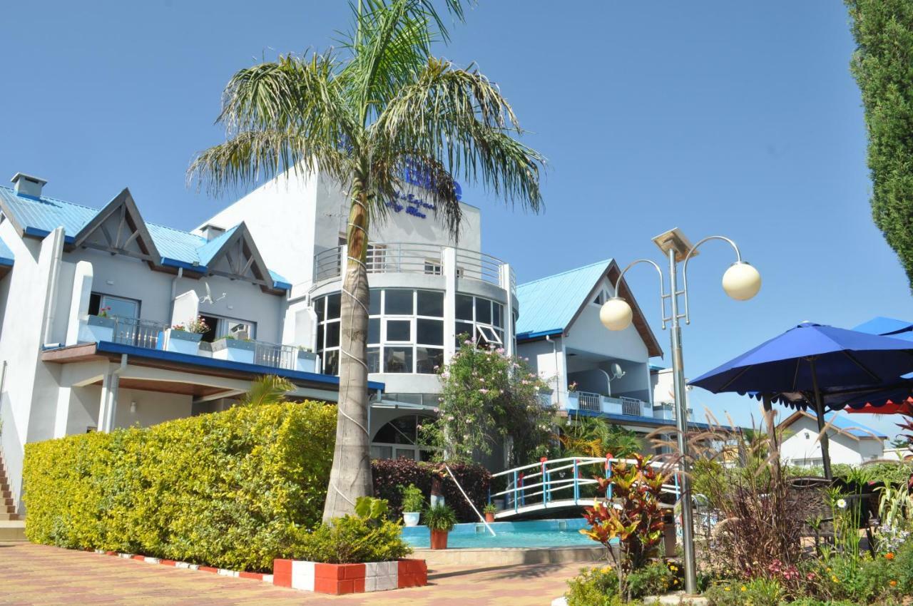 Hotel Sky Blue Mada Alasora Eksteriør bilde